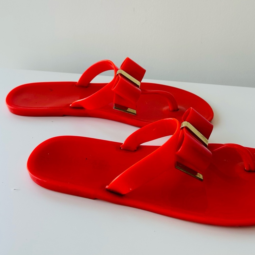 Michael Kors Red Jelly Sandals with Bow and gold detail